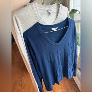 2 Athleta women’s long sleeve shirts with thumb holes, medium